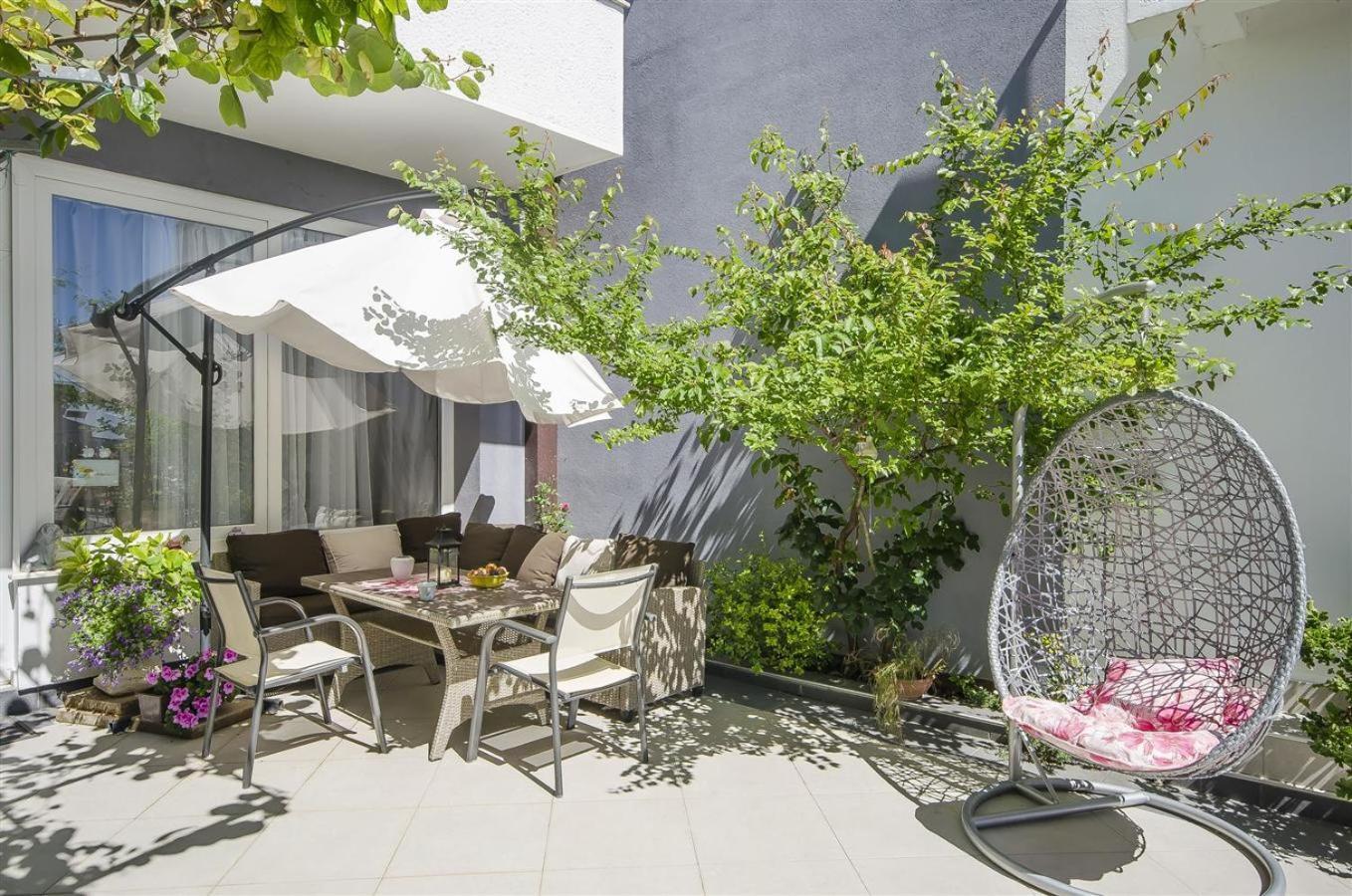 Apartments Keran - By Suites Living Vodice Eksteriør billede