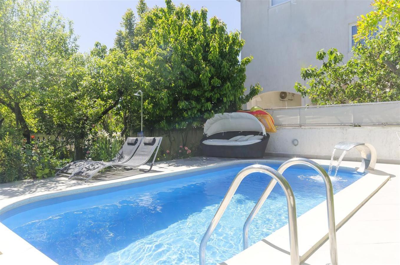 Apartments Keran - By Suites Living Vodice Eksteriør billede